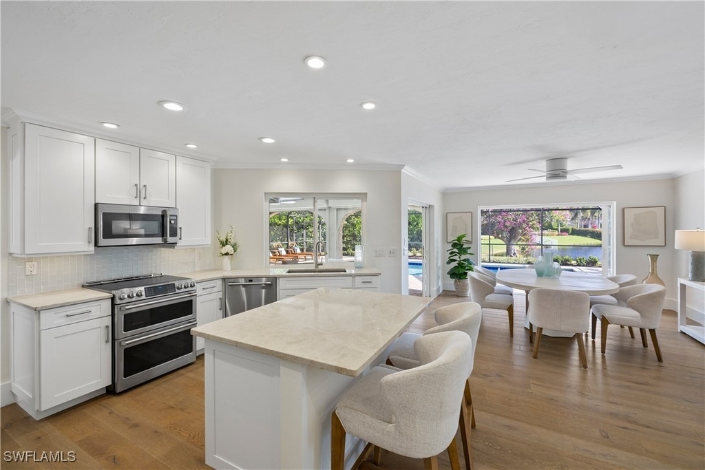 4916 Crayton Road - Photo 15