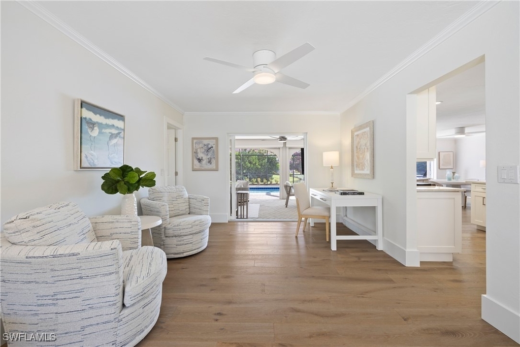 4916 Crayton Road - Photo 11