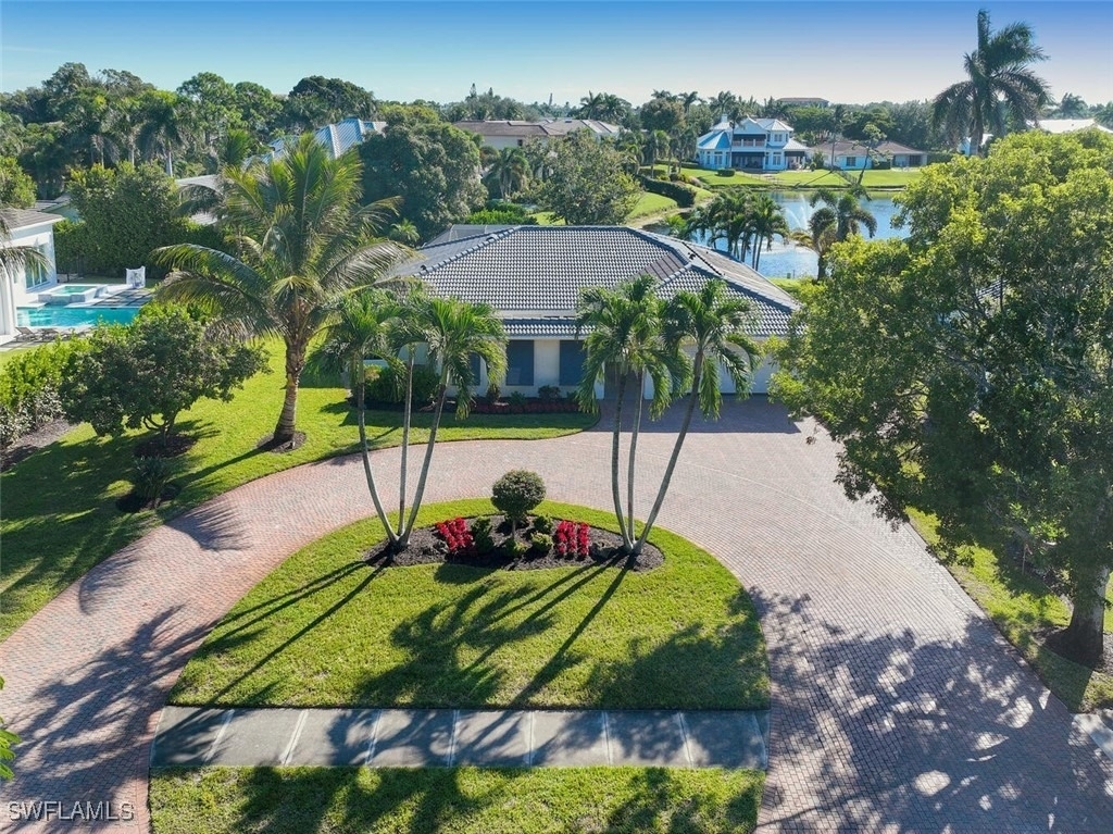 4916 Crayton Road - Photo 0