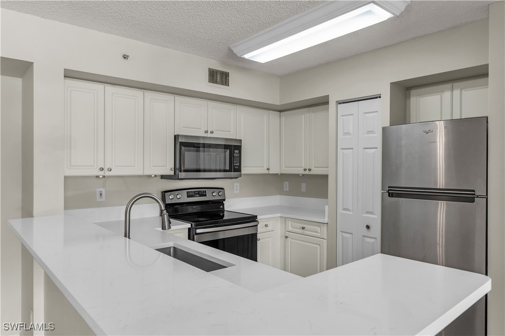 1230 Wildwood Lakes Boulevard - Photo 0