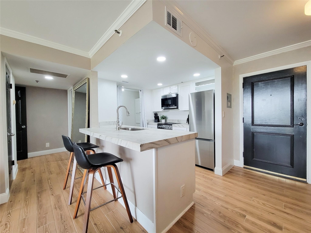3525 Sage Road - Photo 2