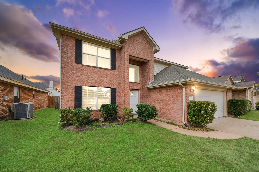 6411 Bright Falls Lane - Photo 0