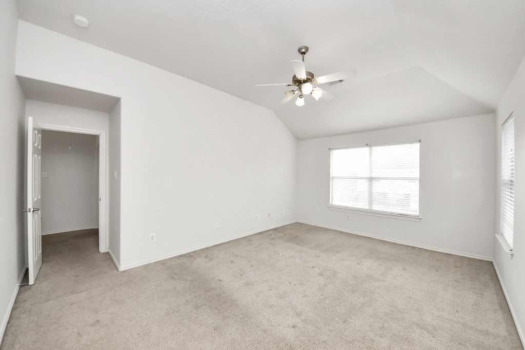 6411 Bright Falls Lane - Photo 11