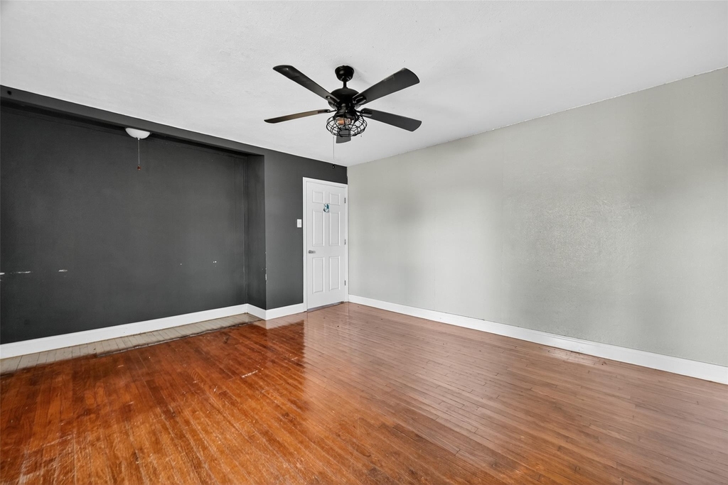 6434 Boothline Road - Photo 18