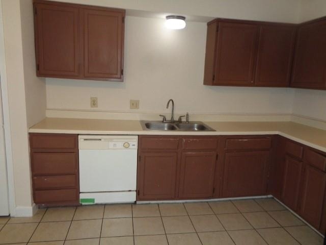 4358 Queens Retreat Drive - Photo 2