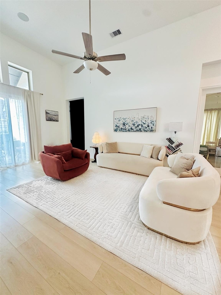 4918 Mango Park Lane - Photo 7