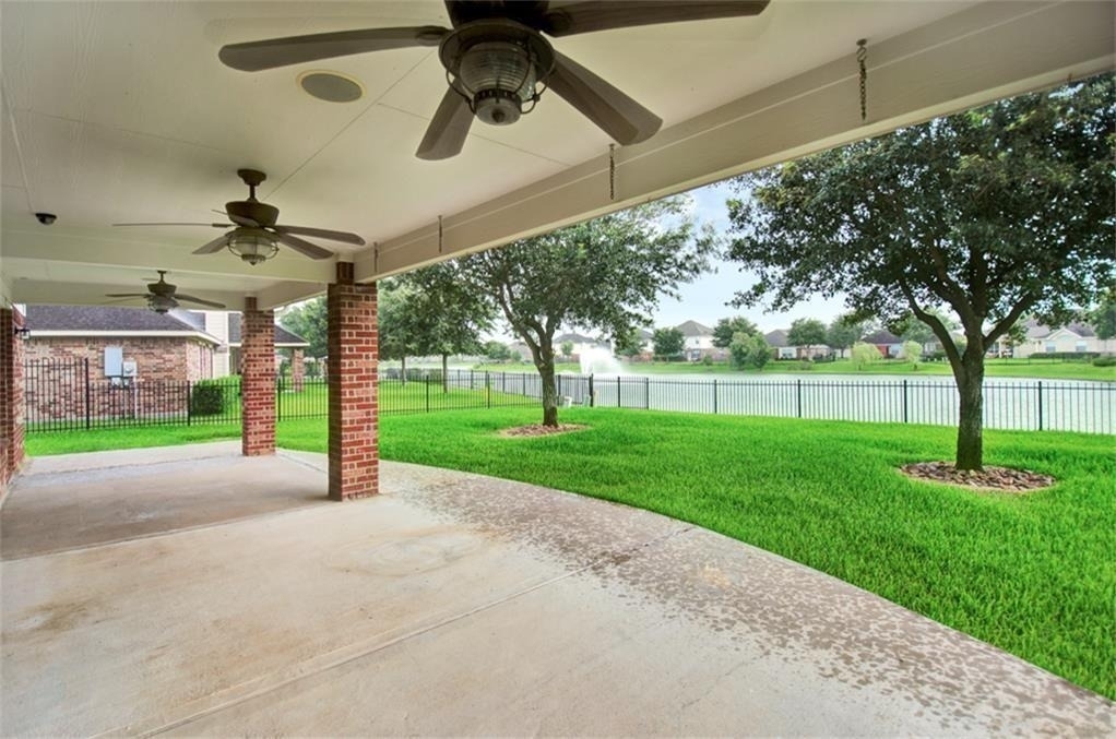 26011 N Lakefair Drive - Photo 1