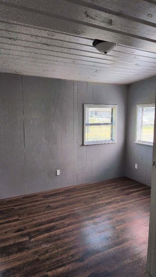 18397 Deer Glen West Drive - Photo 4