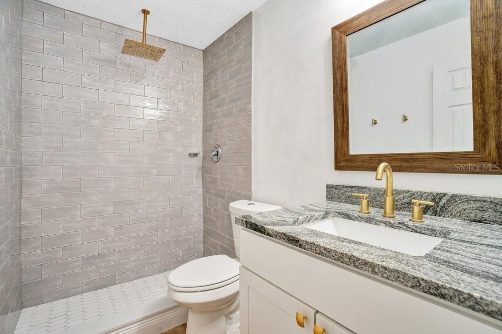 153 Sandalwood Drive - Photo 15