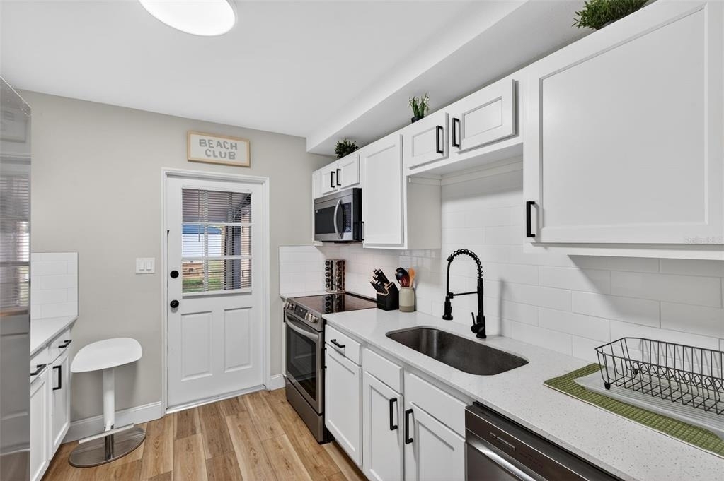 2301 14th Avenue N - Photo 6