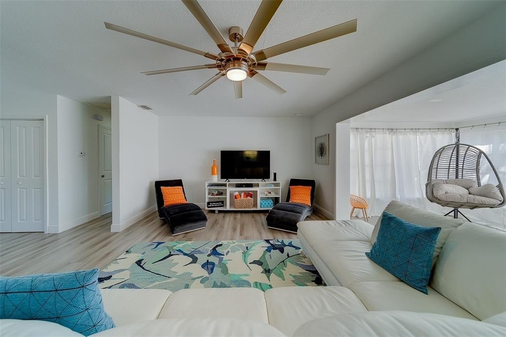 2109 Bayshore Drive - Photo 6