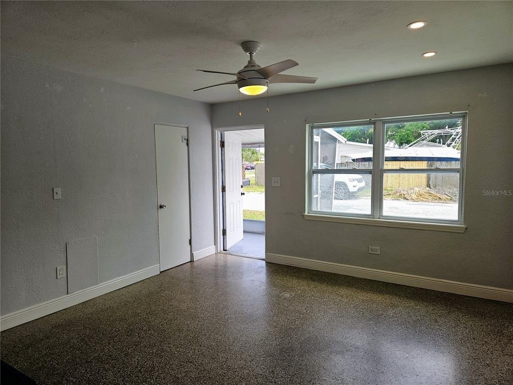 6801 48th Avenue N - Photo 7