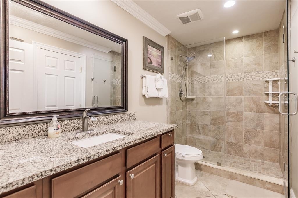 1055 W Peppertree Drive - Photo 18