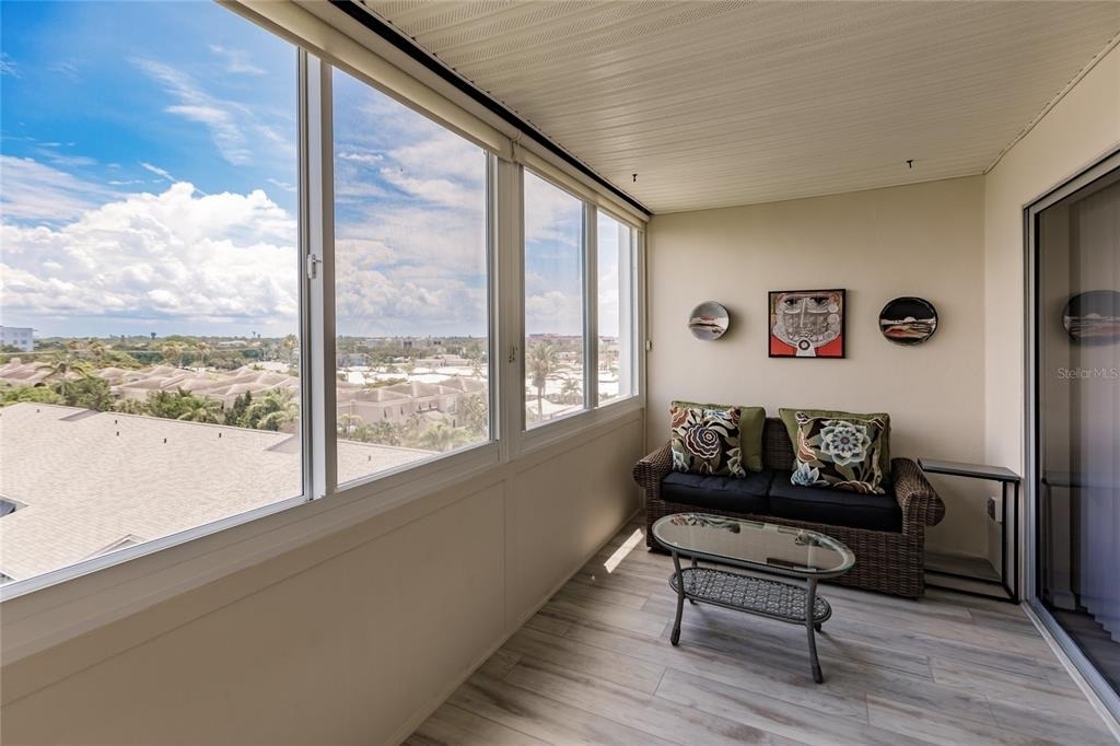 1055 W Peppertree Drive - Photo 27