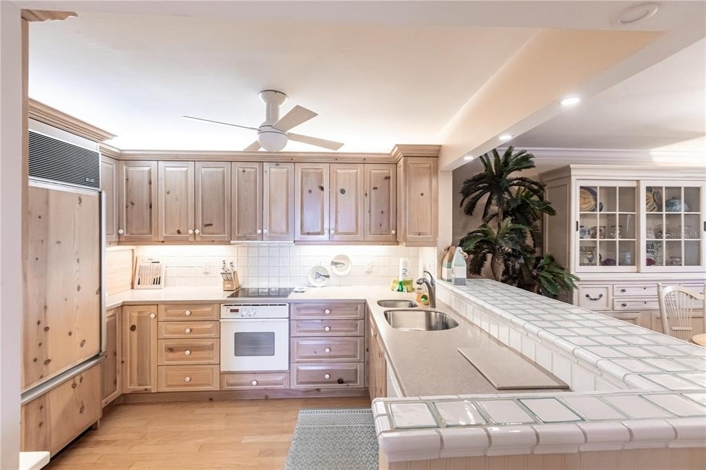 1055 W Peppertree Drive - Photo 13