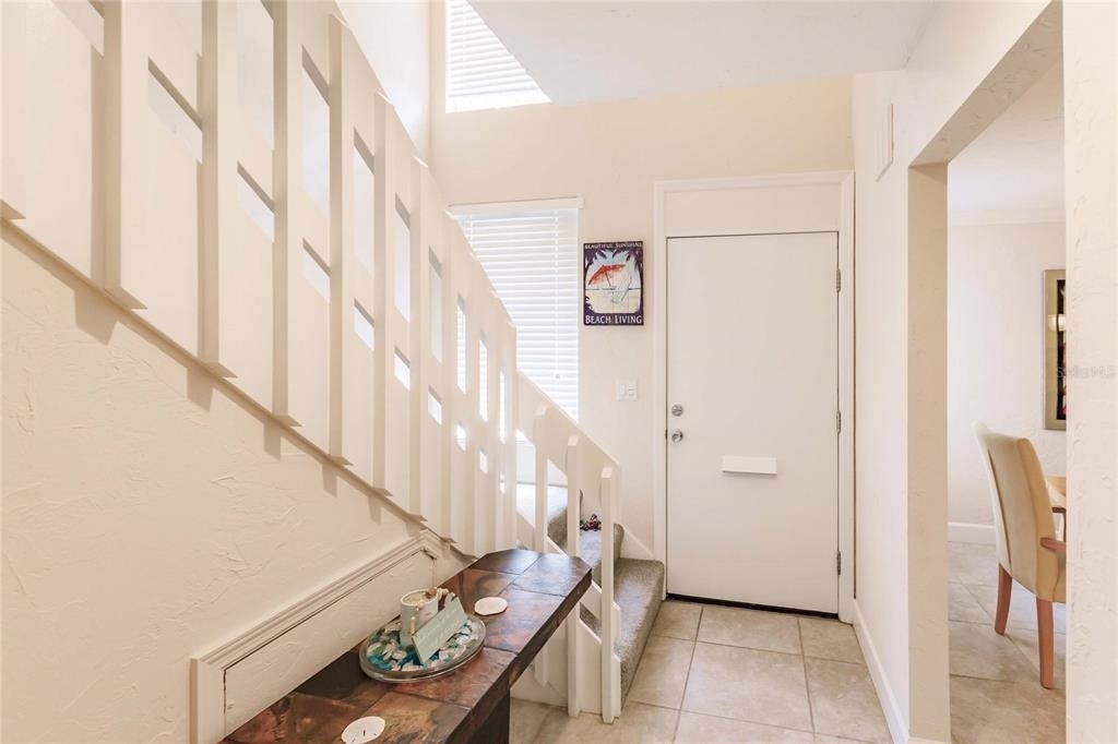 1207 E Peppertree Drive - Photo 2