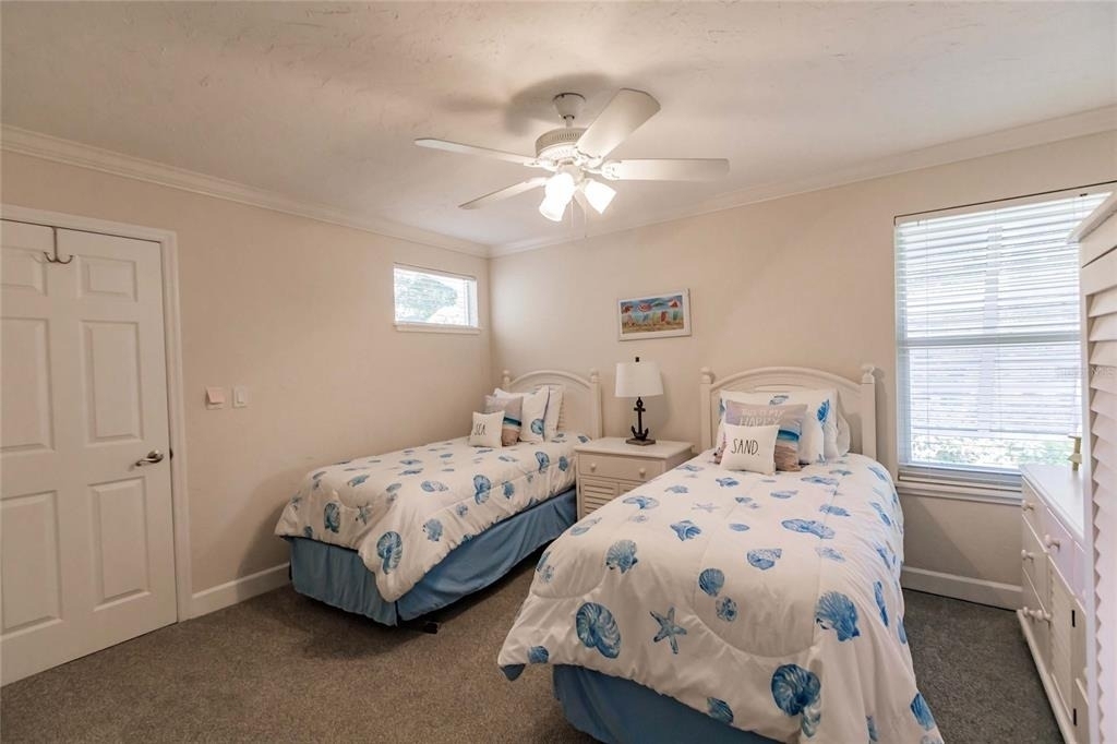 1207 E Peppertree Drive - Photo 26