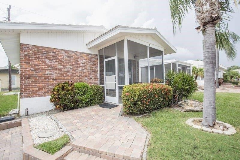 6020 Midnight Pass Road - Photo 4