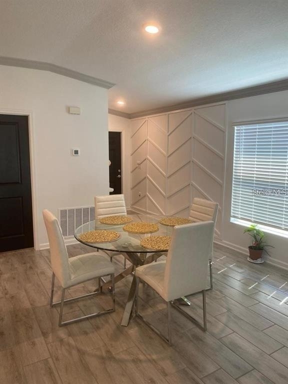 212 Pershing Street - Photo 2