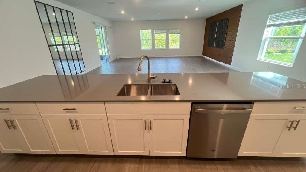 11701 Language Way - Photo 8