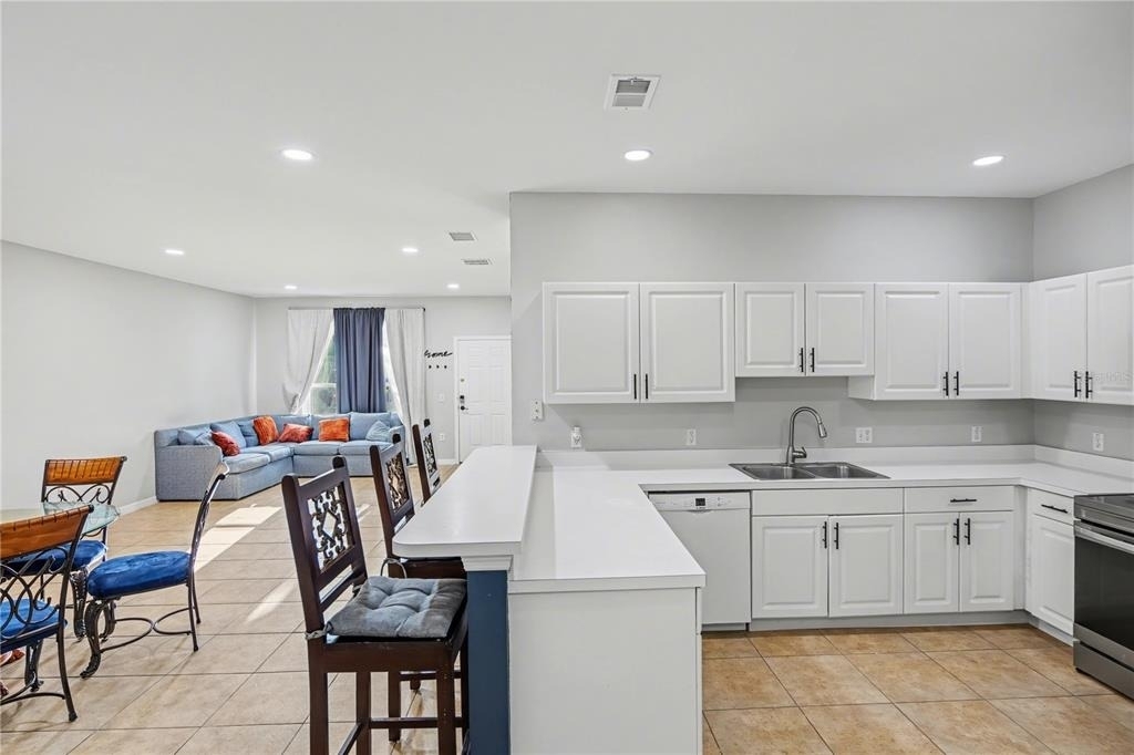 3158 Sun Lake Court - Photo 3
