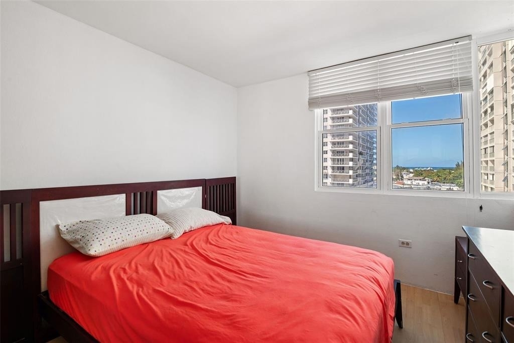 3205 Isla Verde Ave - Photo 20