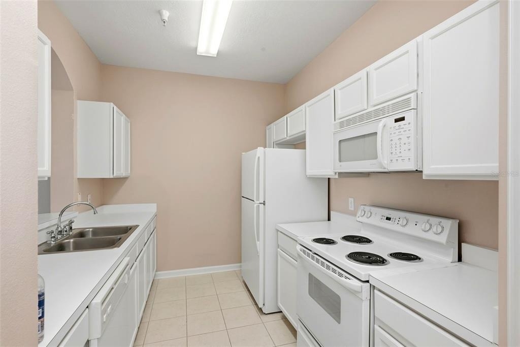 7123 Yacht Basin Avenue - Photo 11
