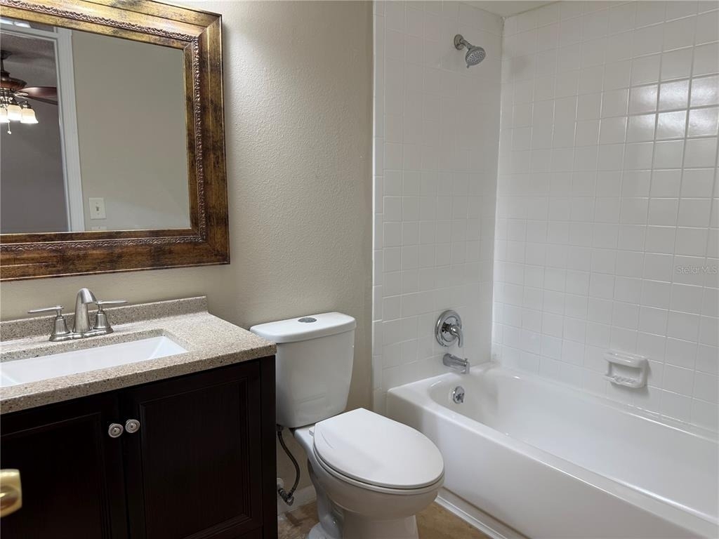 914 Lake Destiny Road - Photo 24
