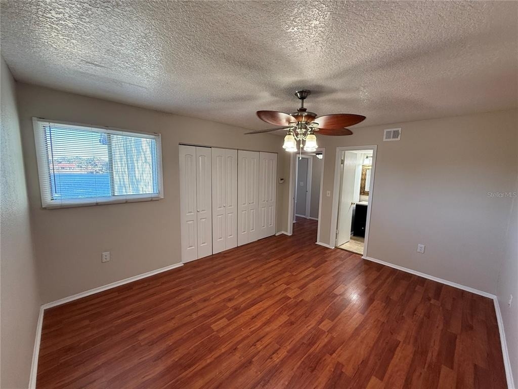 914 Lake Destiny Road - Photo 25