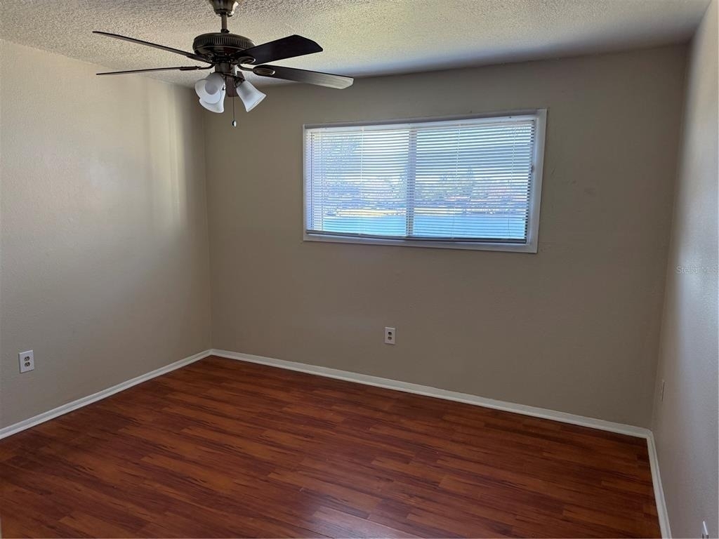 914 Lake Destiny Road - Photo 22