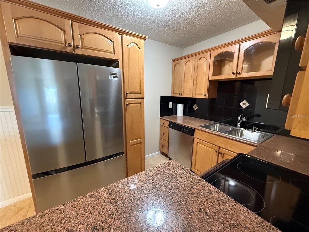 914 Lake Destiny Road - Photo 13