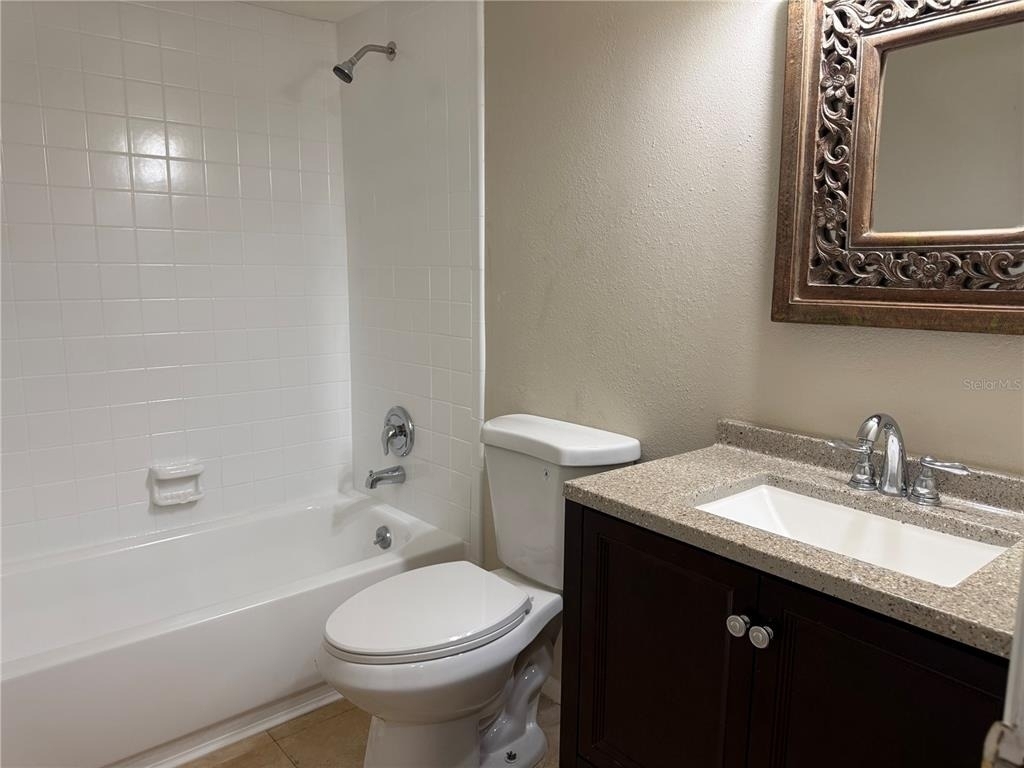 914 Lake Destiny Road - Photo 19