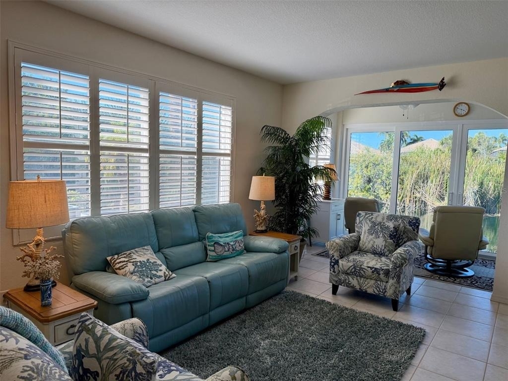1801 Auburn Lakes Circle - Photo 4