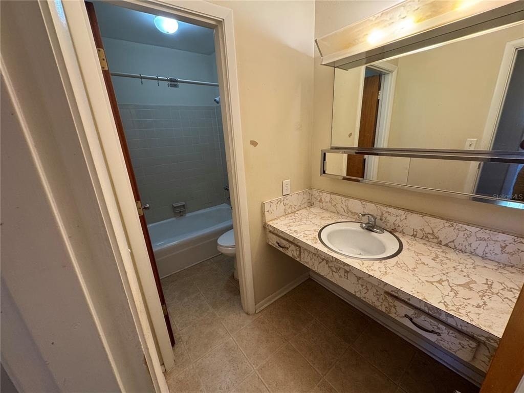 245 Center Road - Photo 8