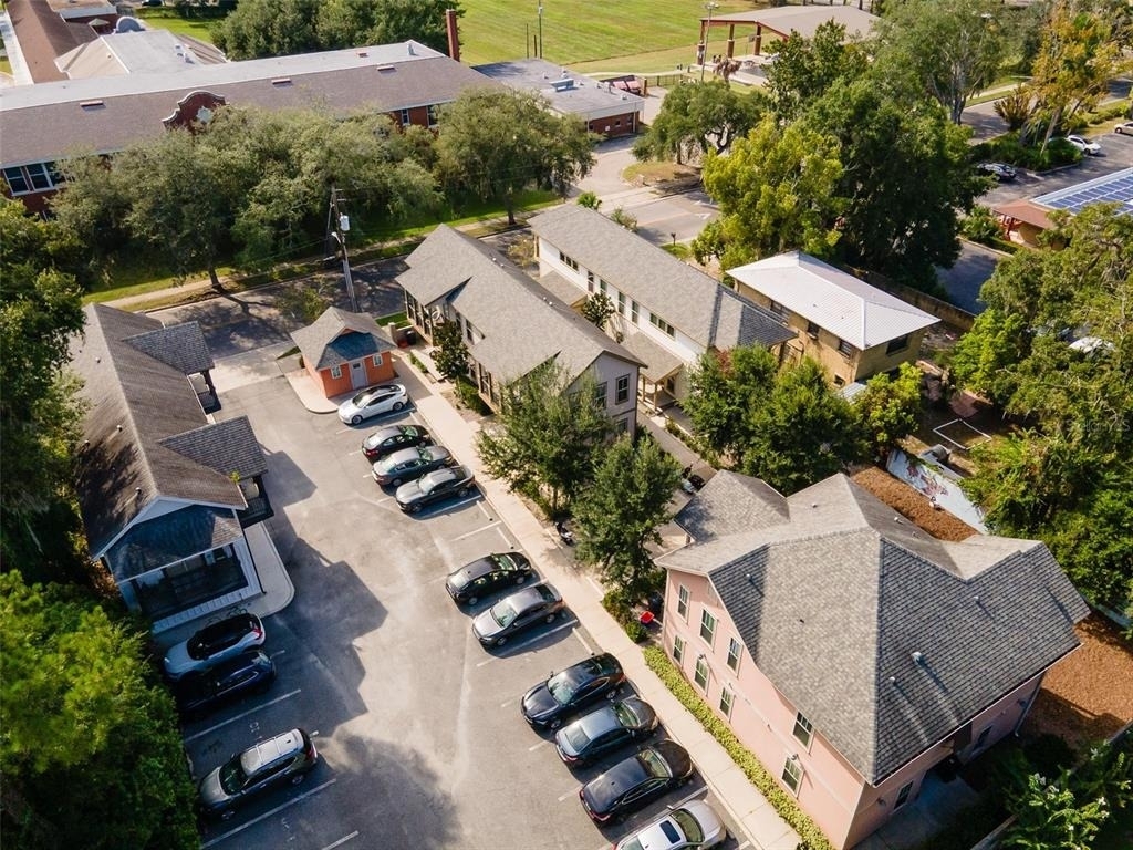711 Nw 10th Street - Photo 35