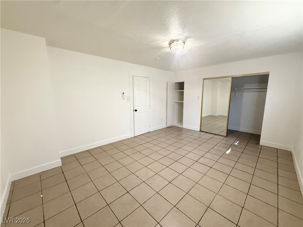 2030 Sunrise Avenue - Photo 5