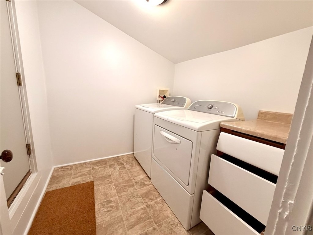 88 E 5th Street - Photo 8