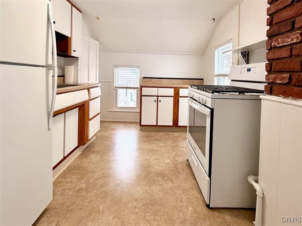 88 E 5th Street - Photo 3
