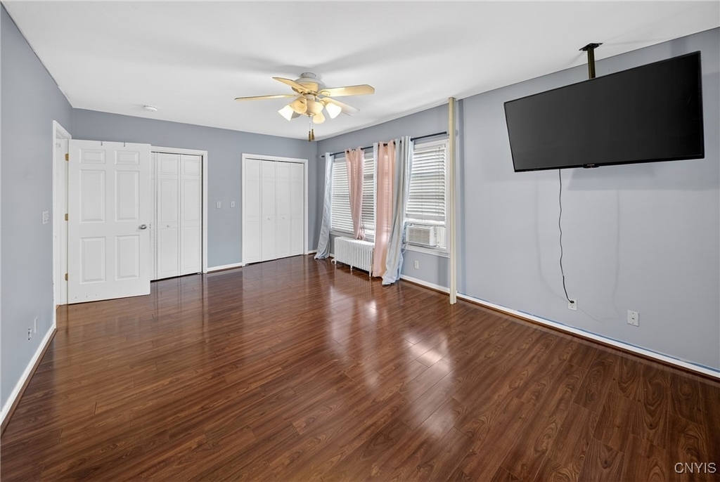 2340 Court St - Photo 19
