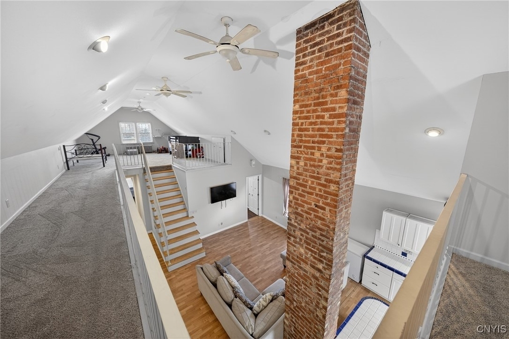 2340 Court St - Photo 23