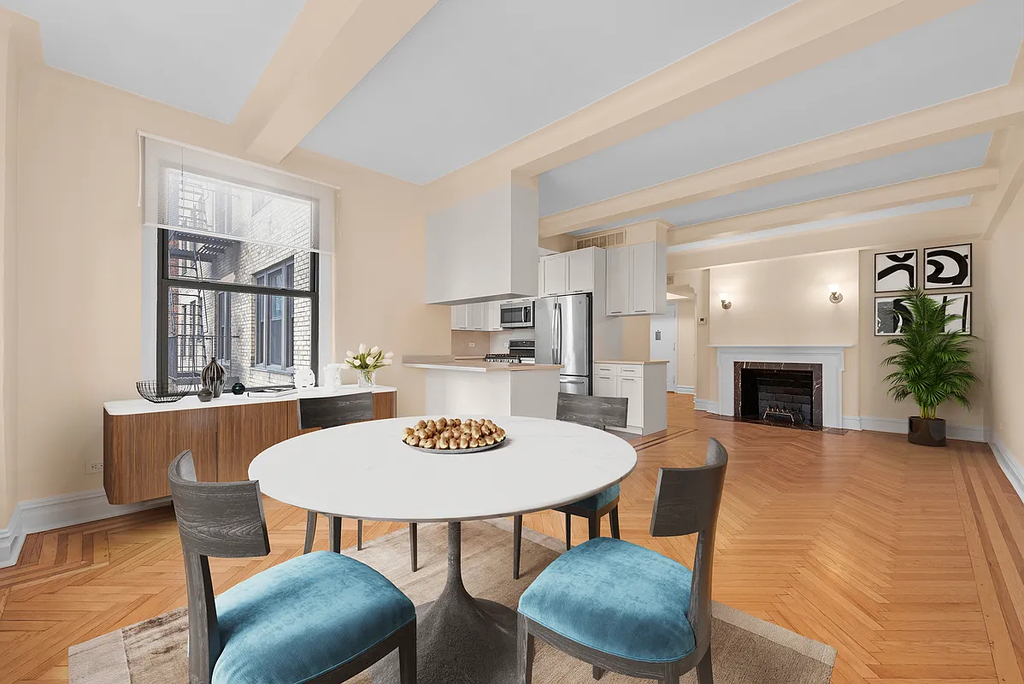 East 68th Street - Photo 1