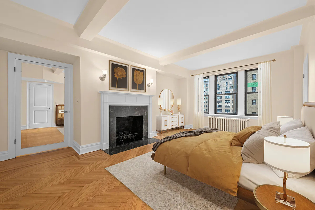 East 68th Street - Photo 5
