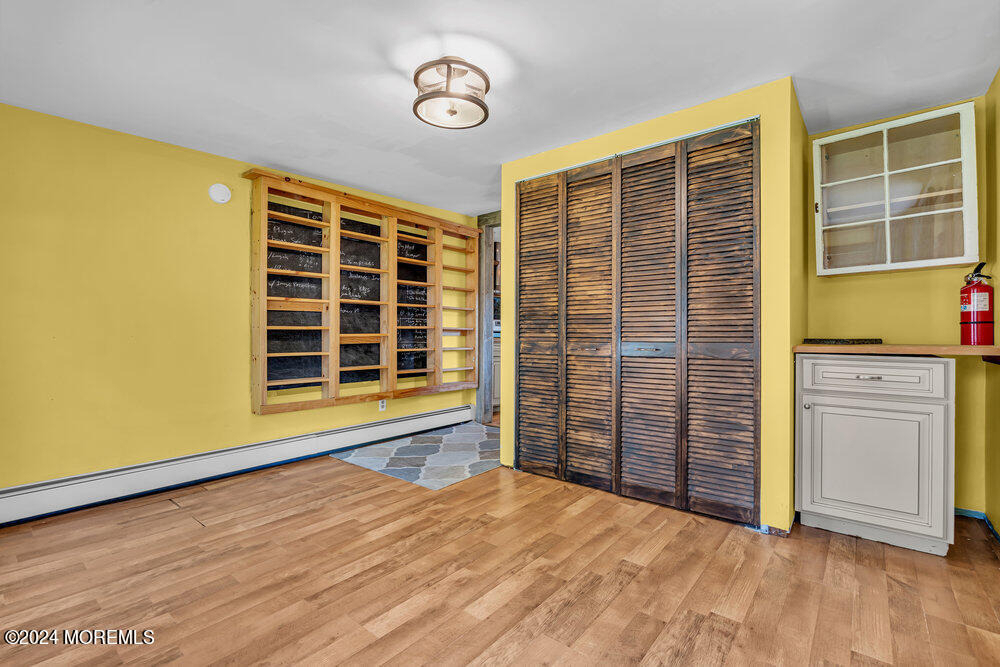 105 Longfellow Avenue - Photo 15