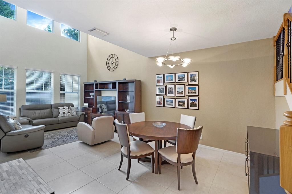 5715 Nw 119th Terrace - Photo 4