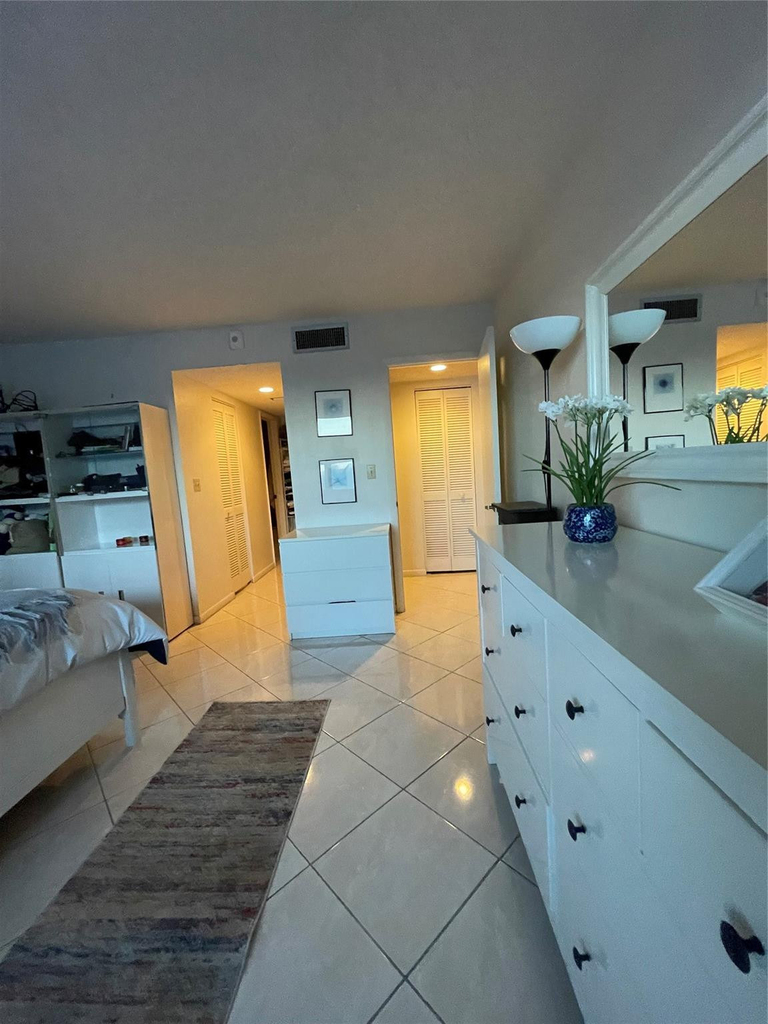 16141 Blatt Boulevard - Photo 35