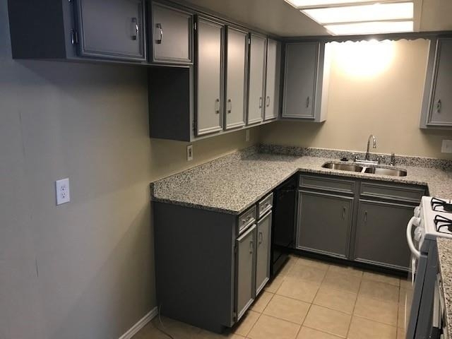 4027 Ovid Avenue - Photo 6