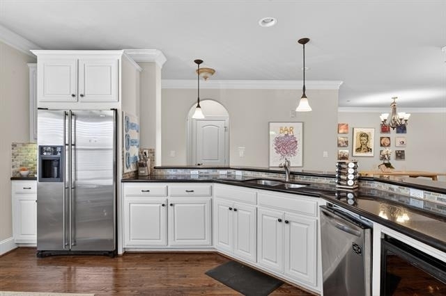 5801 Hillcrest Avenue - Photo 9