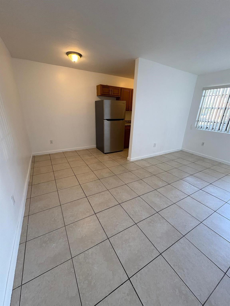 750 Nw 56th Street - Photo 5