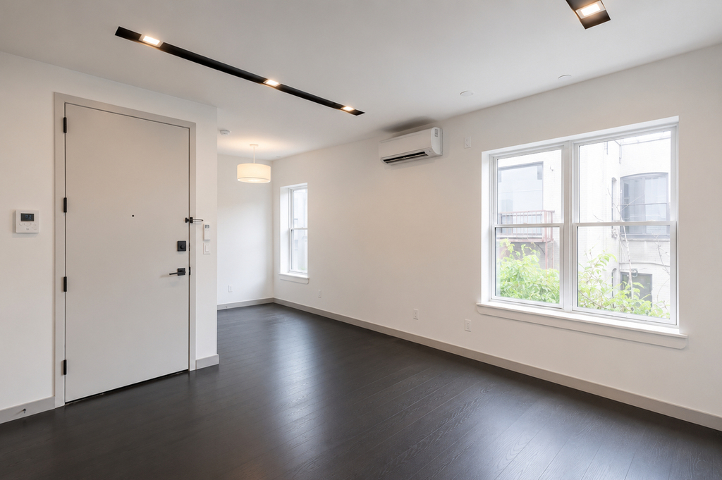 227 Winthrop Street - Photo 2