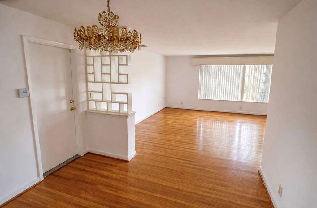 2970 Griffin Road - Photo 2